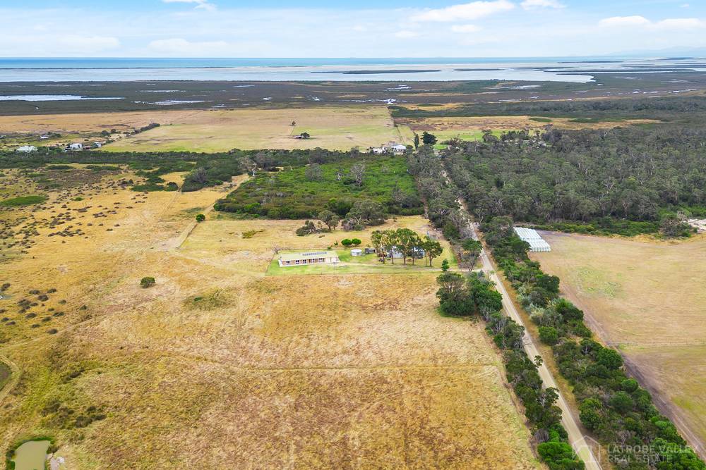 36 Old Manns Beach Road, Tarraville, VIC 3971