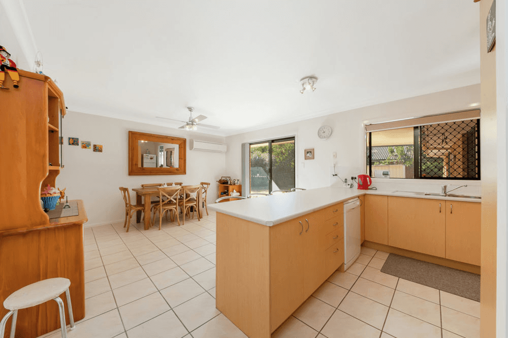 14 Anthony Court, DECEPTION BAY, QLD 4508