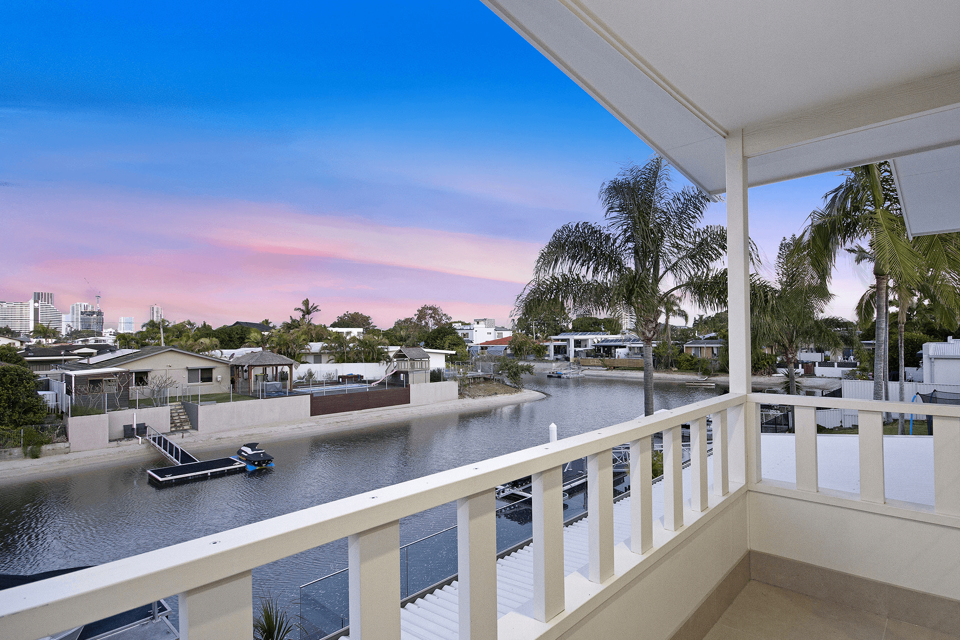 120 Rio Vista Boulevard, Broadbeach Waters, QLD 4218