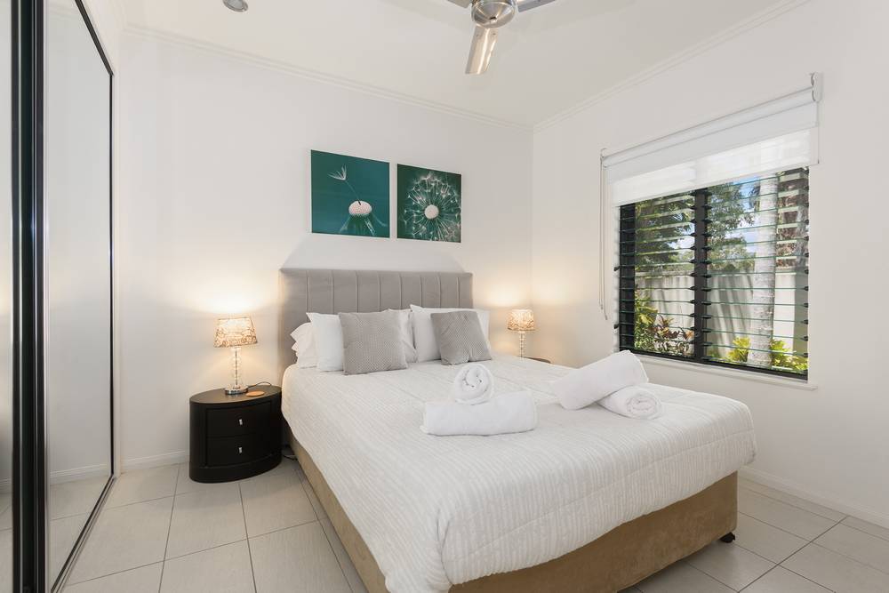 17 Cascade Drive, PORT DOUGLAS, QLD 4877