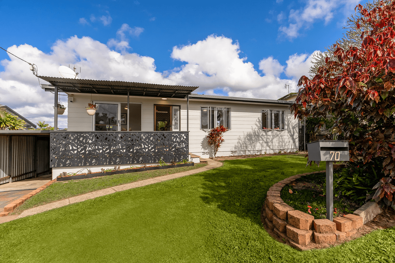70 Cobbs Road, WOOMBYE, QLD 4559