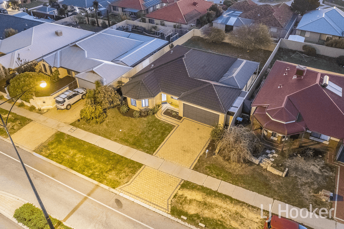 23 Bradman Drive, BUTLER, WA 6036