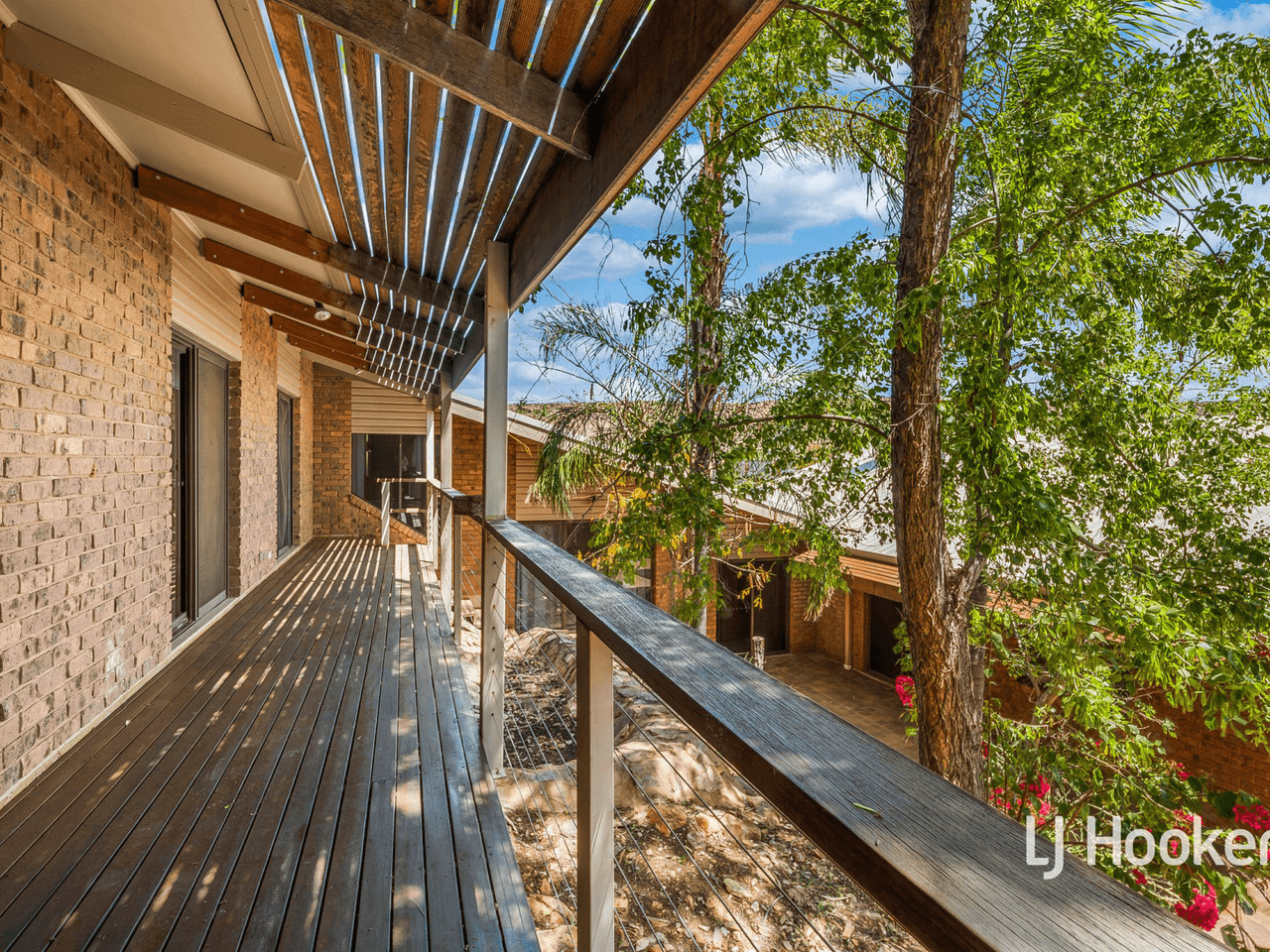 16 Range Crescent, DESERT SPRINGS, NT 0870