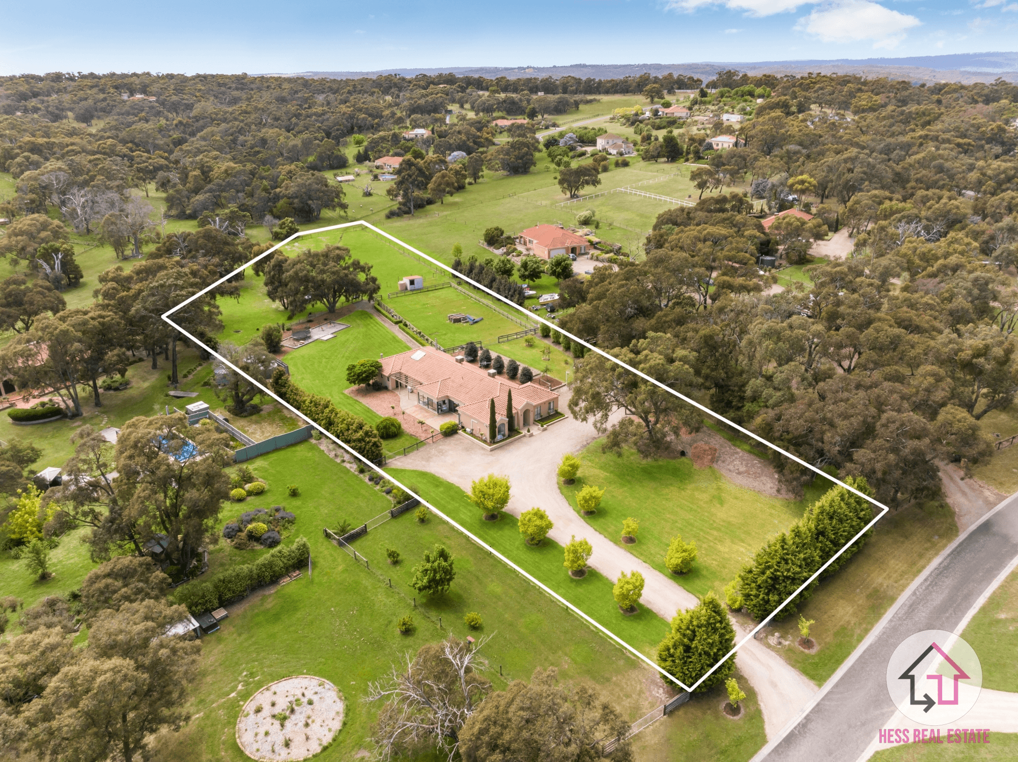 2 Arno Court, HIDDEN VALLEY, VIC 3756