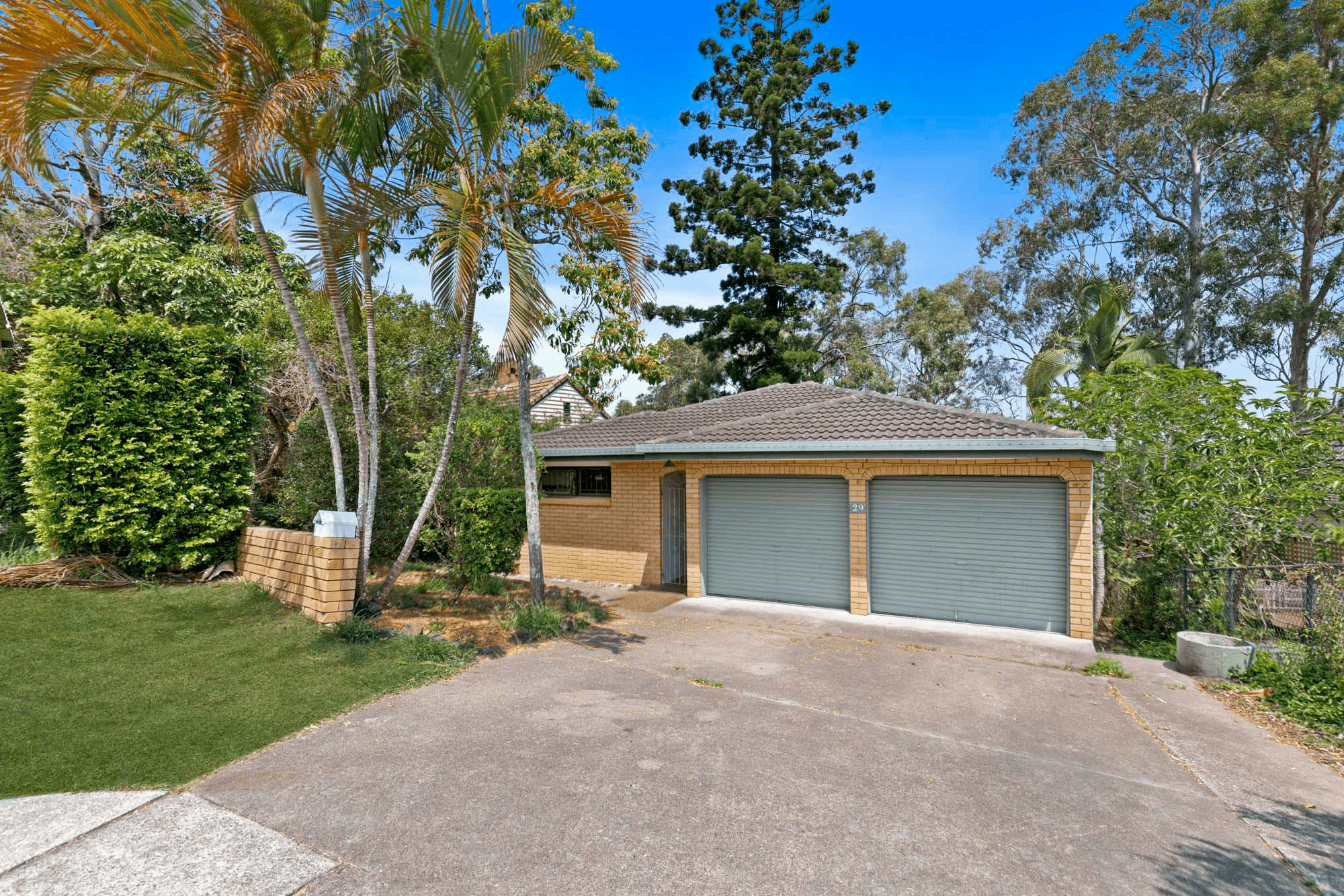 29 Hawken Drive, ST LUCIA, QLD 4067