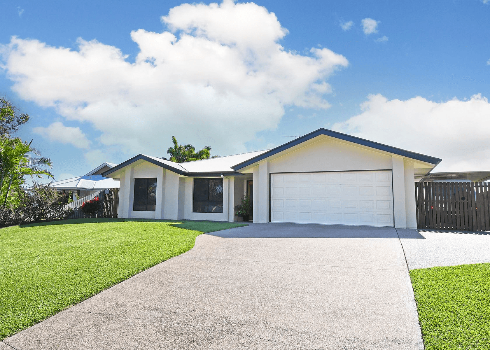 7 Krista Court, BURRUM HEADS, QLD 4659