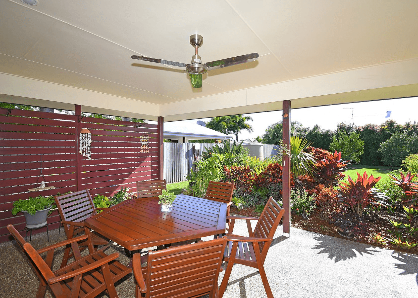 7 Krista Court, BURRUM HEADS, QLD 4659