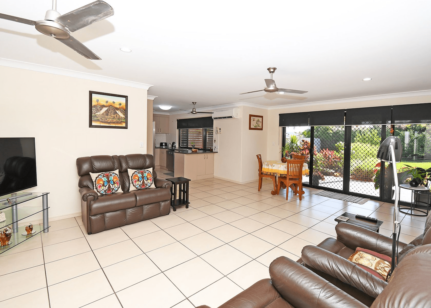 7 Krista Court, BURRUM HEADS, QLD 4659