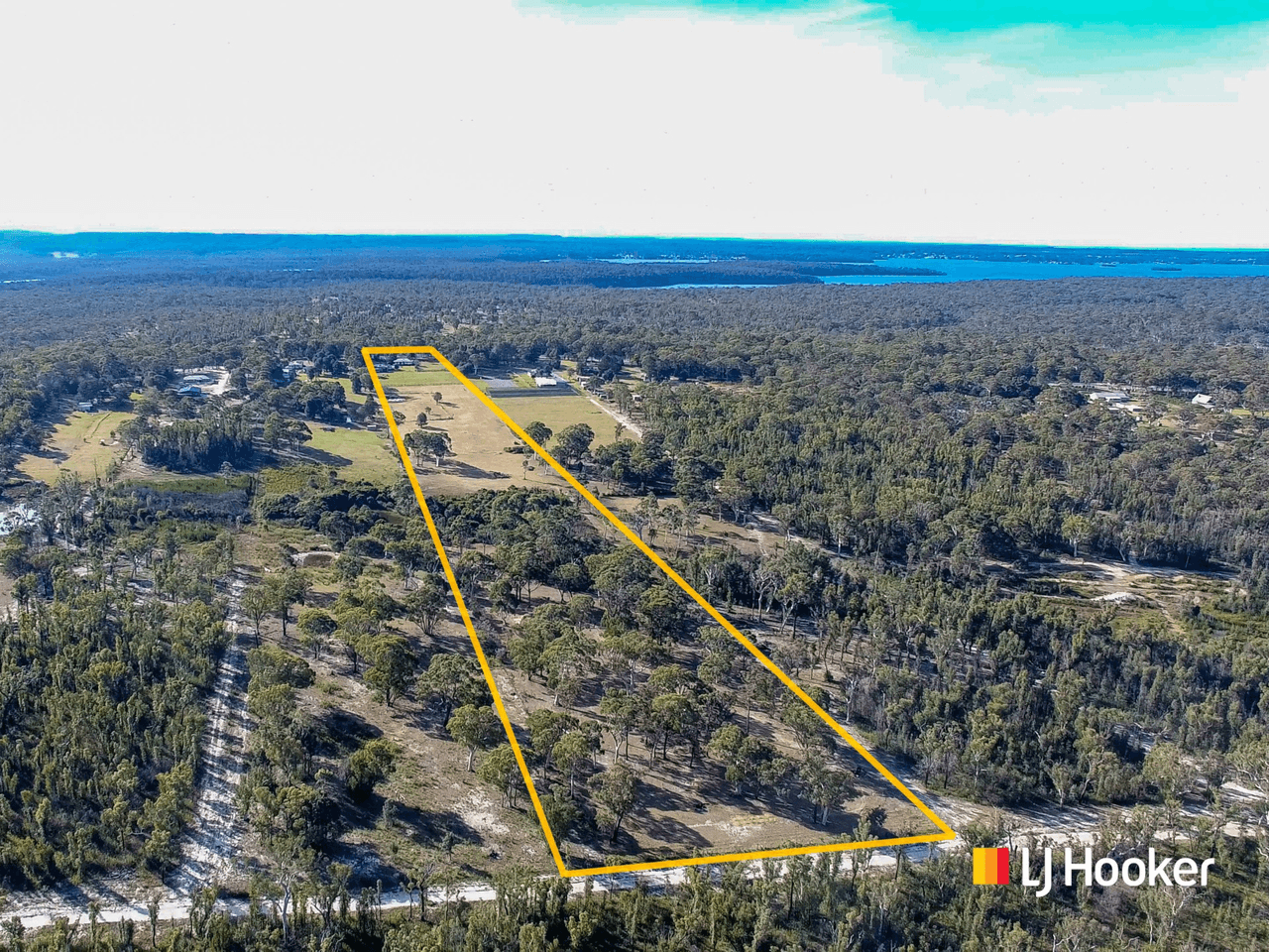 532 Sussex Inlet Road, SUSSEX INLET, NSW 2540