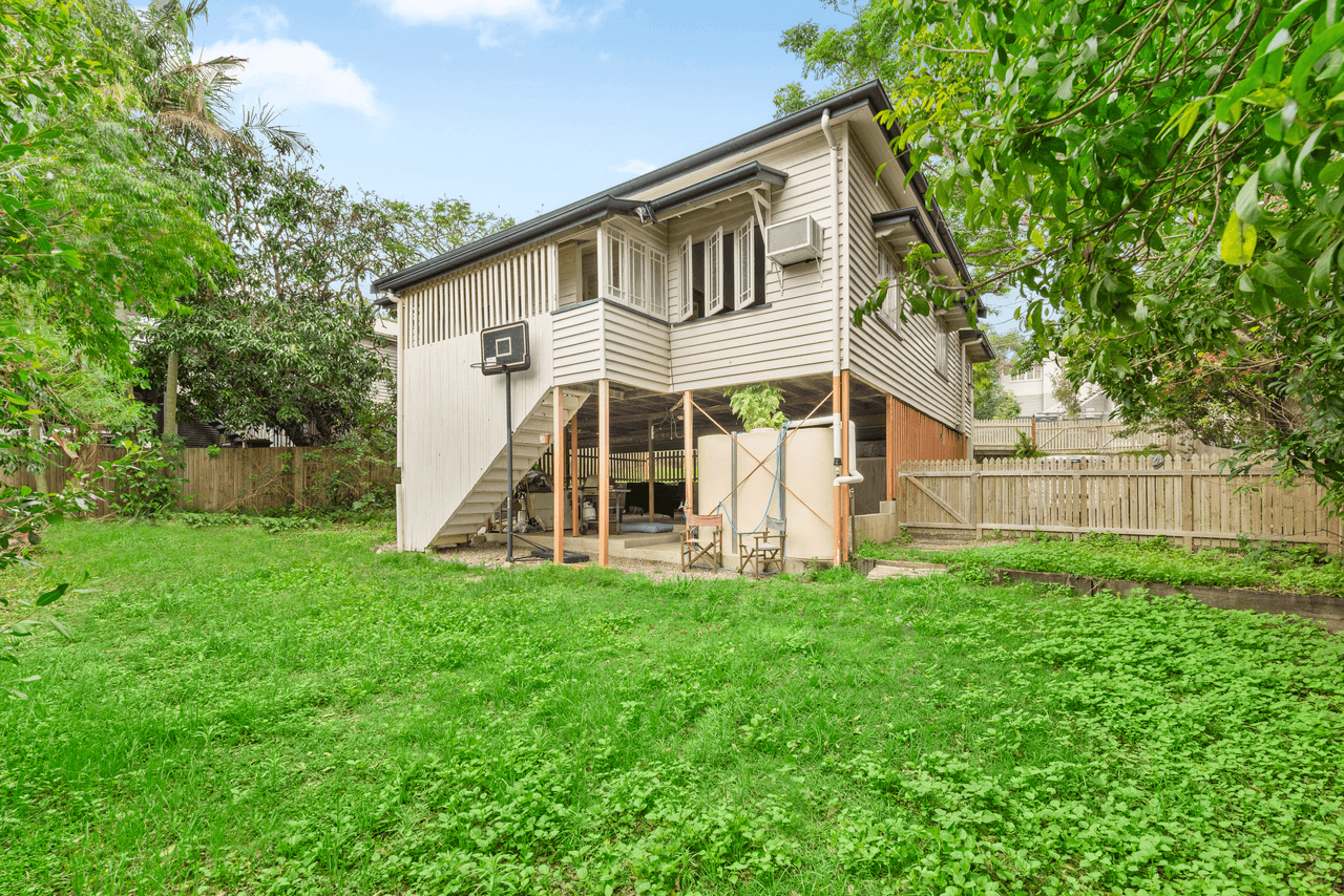21 Boundary Road, CAMP HILL, QLD 4152