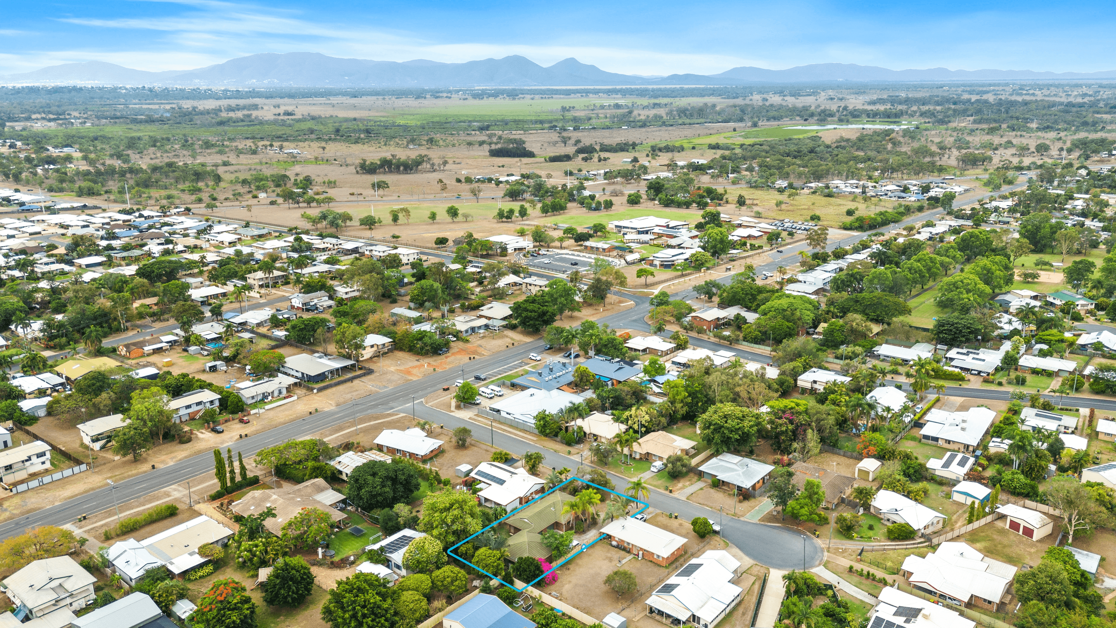 6 Lorraine Court, Gracemere, QLD 4702