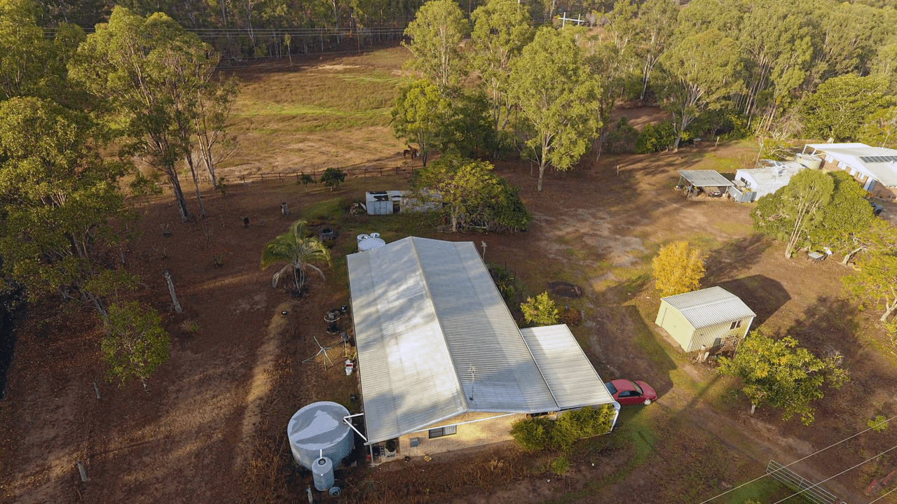 127 WALKERS Road, SOUTH BINGERA, QLD 4670