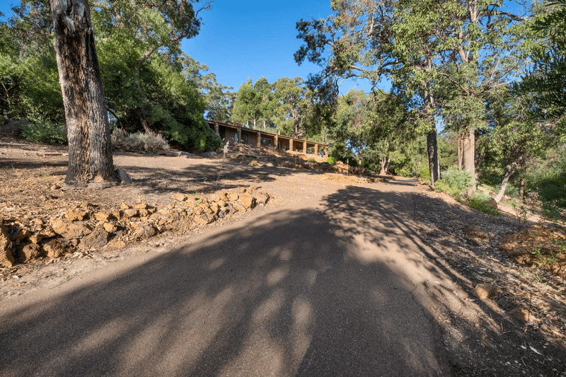 4 Otway Place, Bedfordale, WA 6112