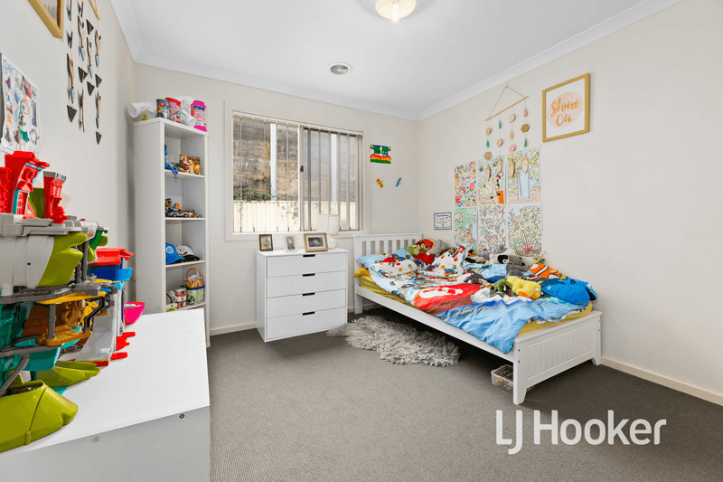 80 Blue Horizons Way, PAKENHAM, VIC 3810