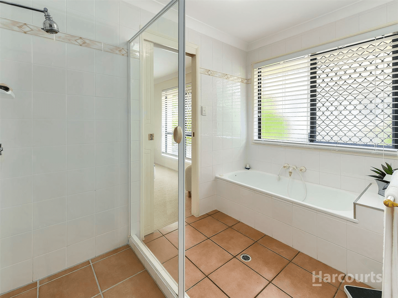 152 Voyager Circuit, Bridgeman Downs, QLD 4035