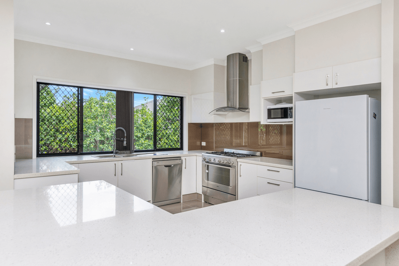 35 Lysterfield Rise, UPPER COOMERA, QLD 4209