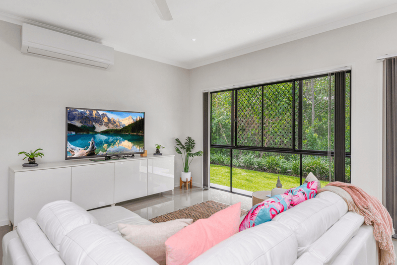 35 Lysterfield Rise, UPPER COOMERA, QLD 4209