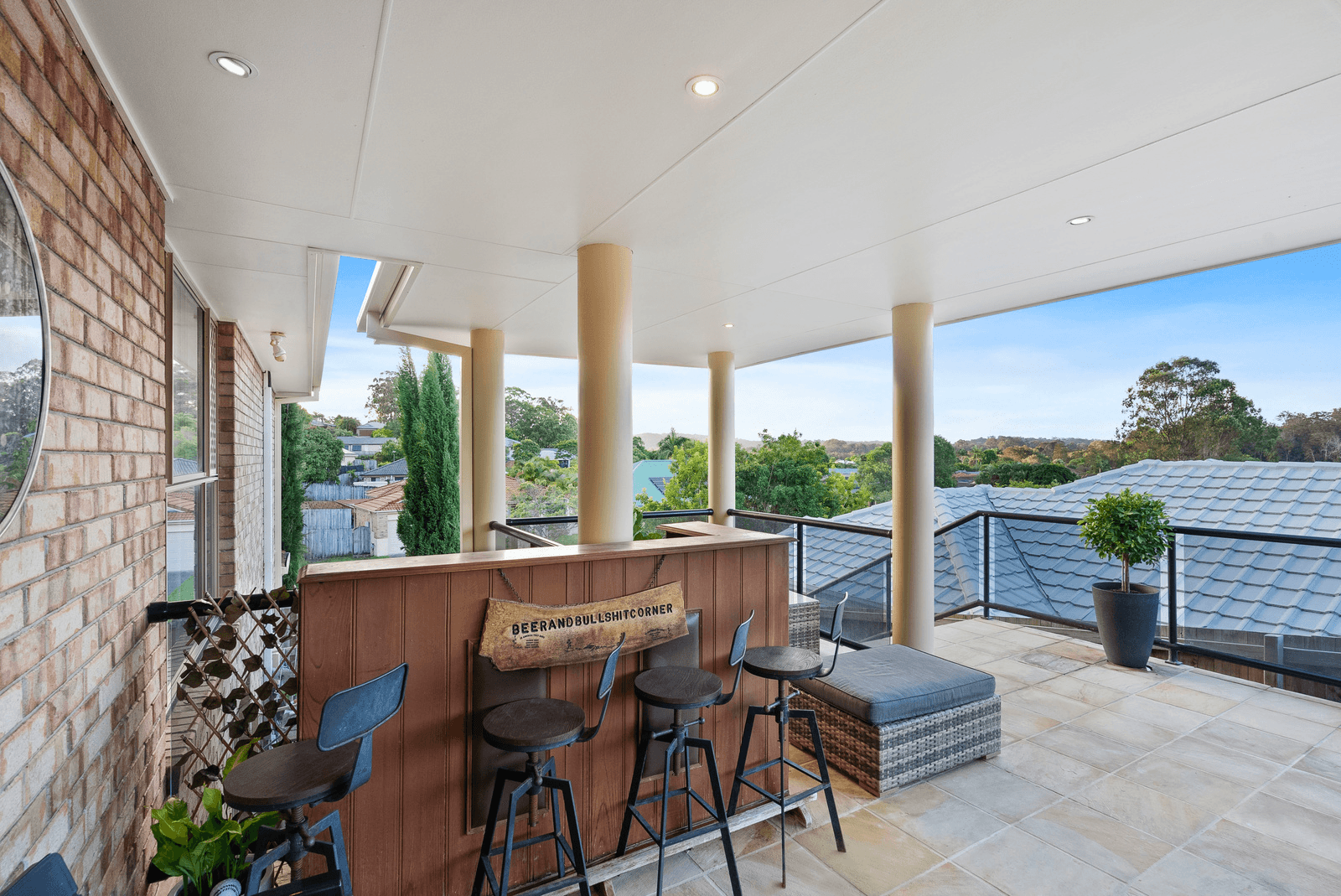 6 Bidwill Court, ELANORA, QLD 4221