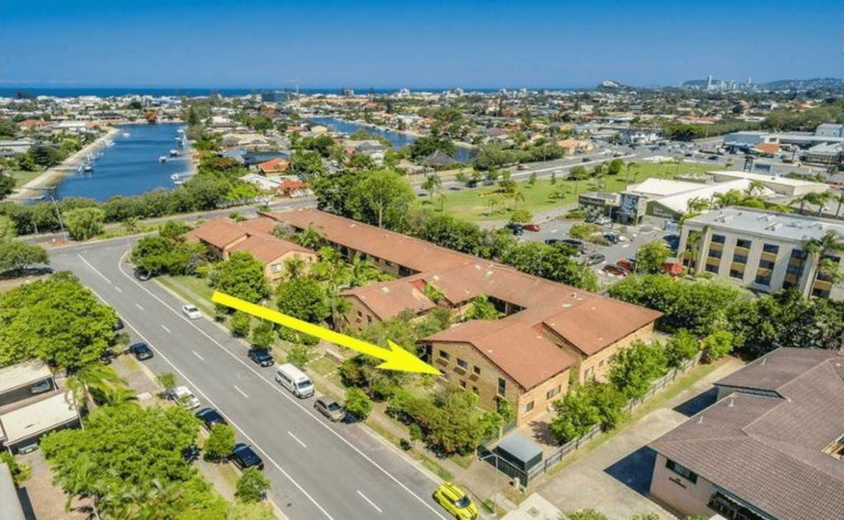 8/55  Duet Drive, Mermaid Waters, QLD 4218