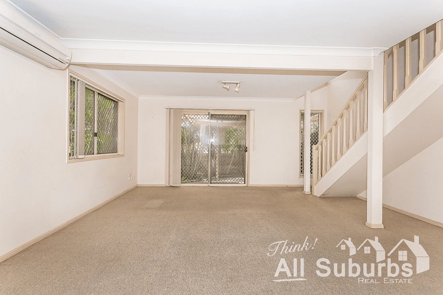 1/62 Mark Lane, WATERFORD WEST, QLD 4133