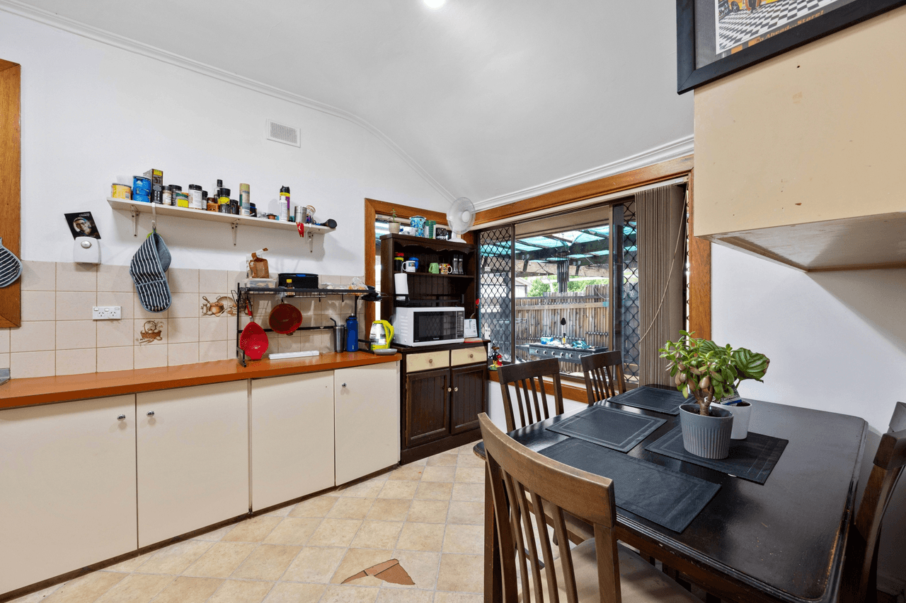 16 Davidson Road, ELIZABETH VALE, SA 5112