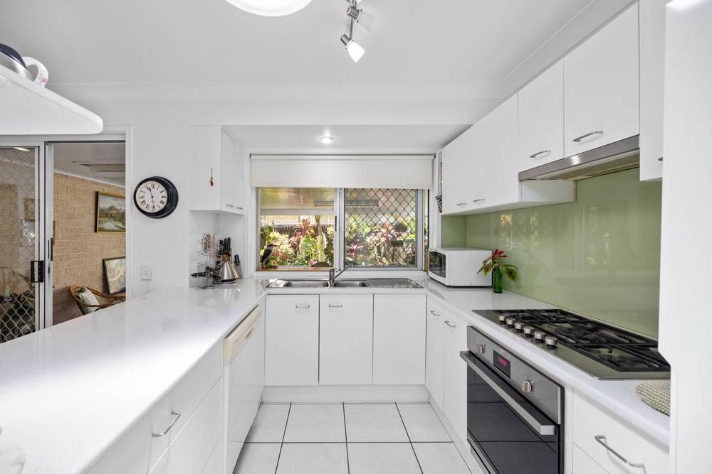 9 Dunk Place, LITTLE MOUNTAIN, QLD 4551