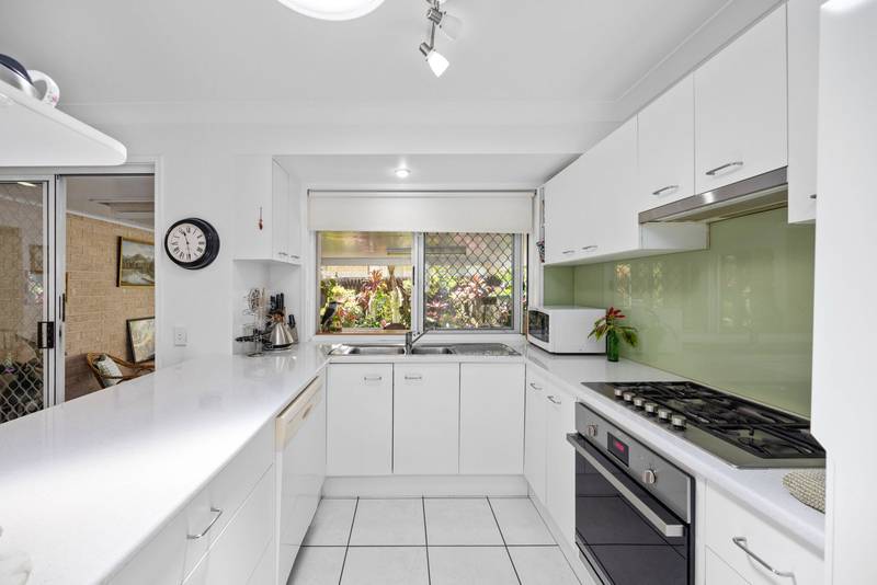 9 Dunk Place, LITTLE MOUNTAIN, QLD 4551