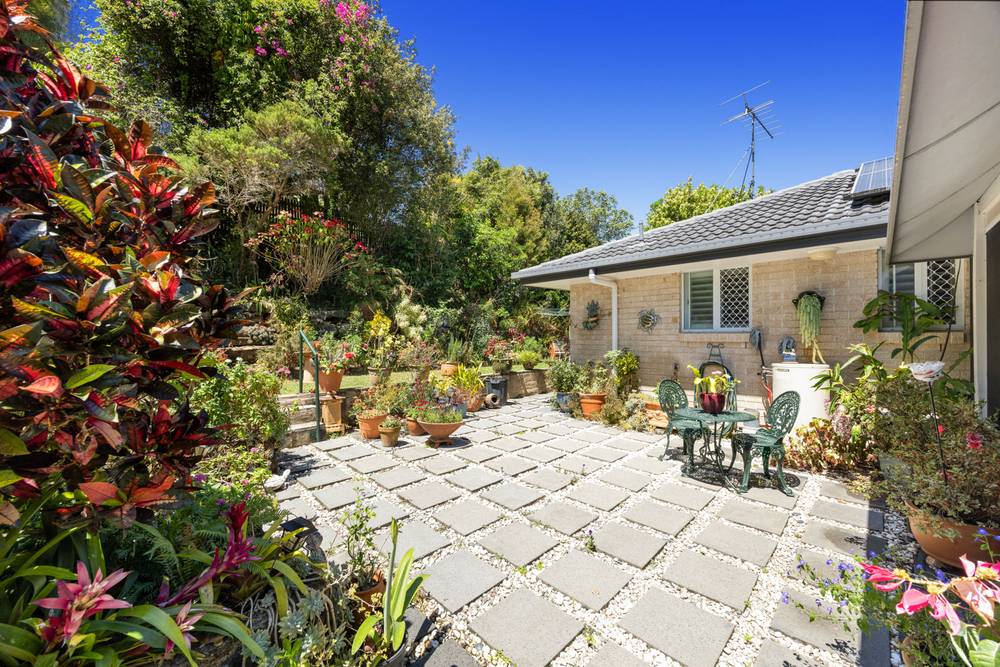 9 Dunk Place, LITTLE MOUNTAIN, QLD 4551