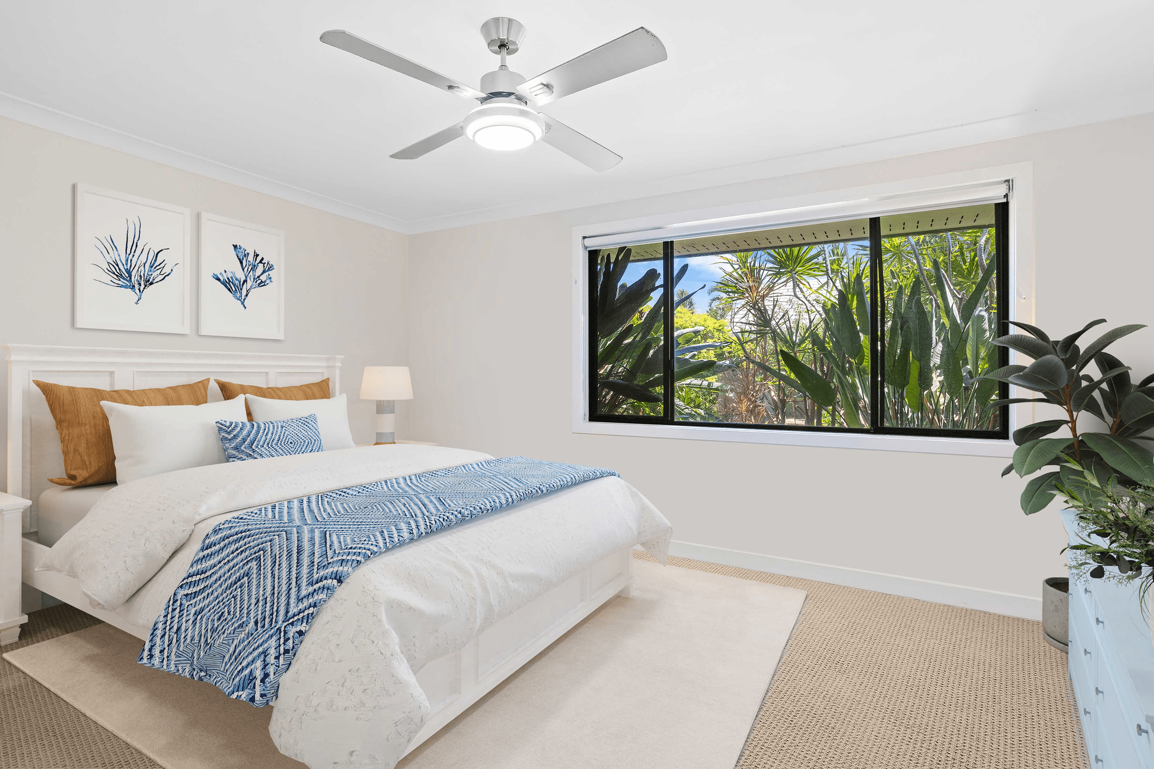 12 Chown Avenue, CURRUMBIN WATERS, QLD 4223