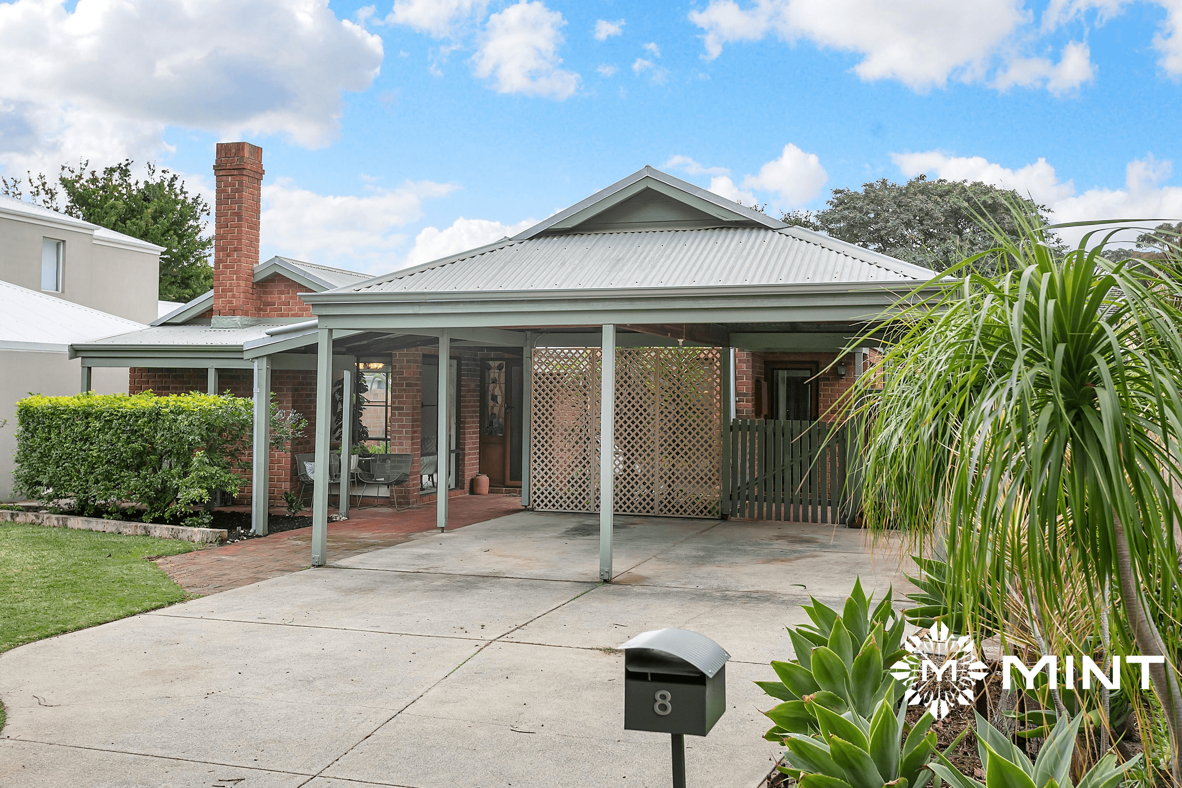8  Boreham Street, COTTESLOE, WA 6011