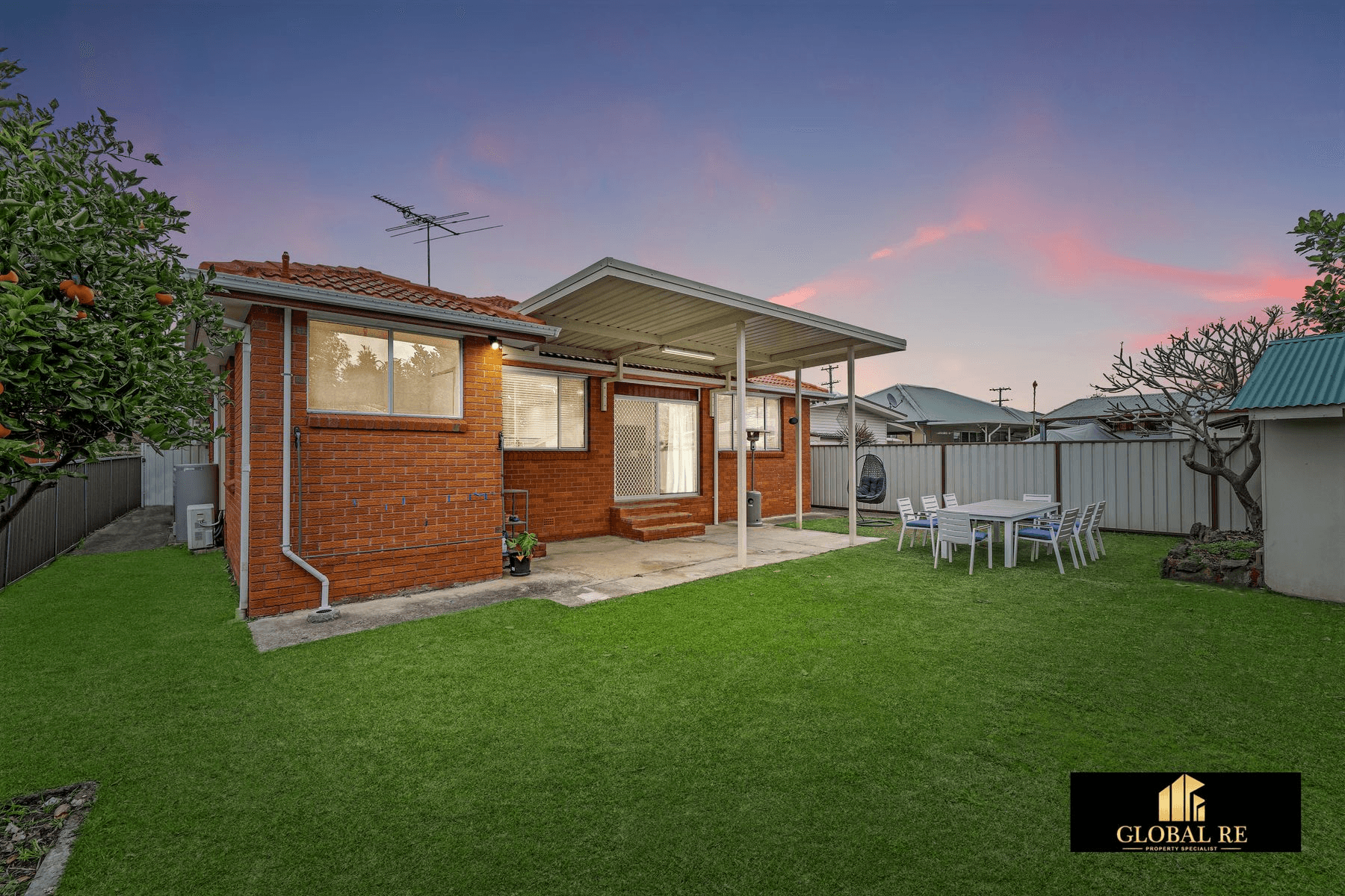 9 Chadwick Crescent, FAIRFIELD WEST, NSW 2165