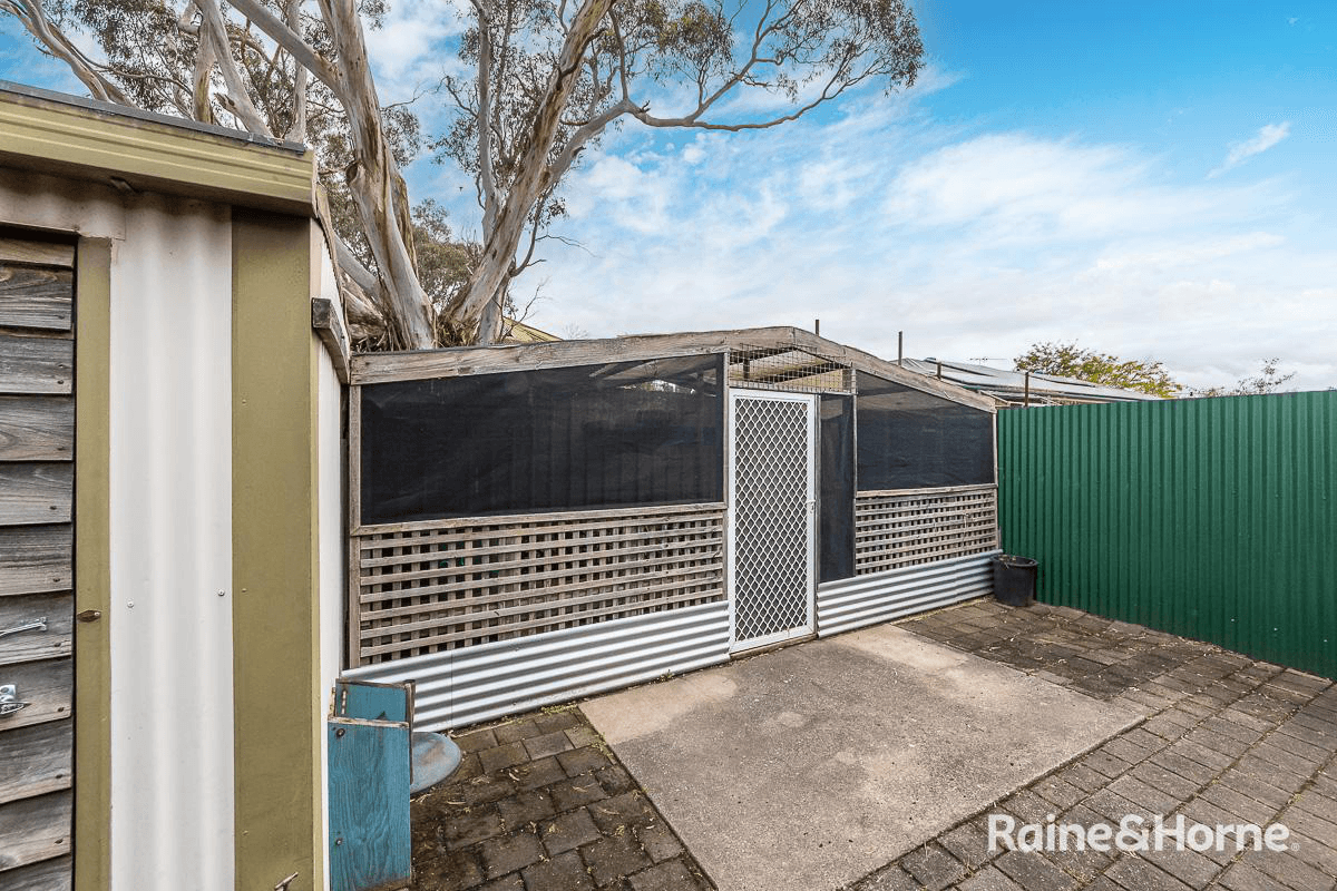 1/4 Saleyard Road, NAIRNE, SA 5252