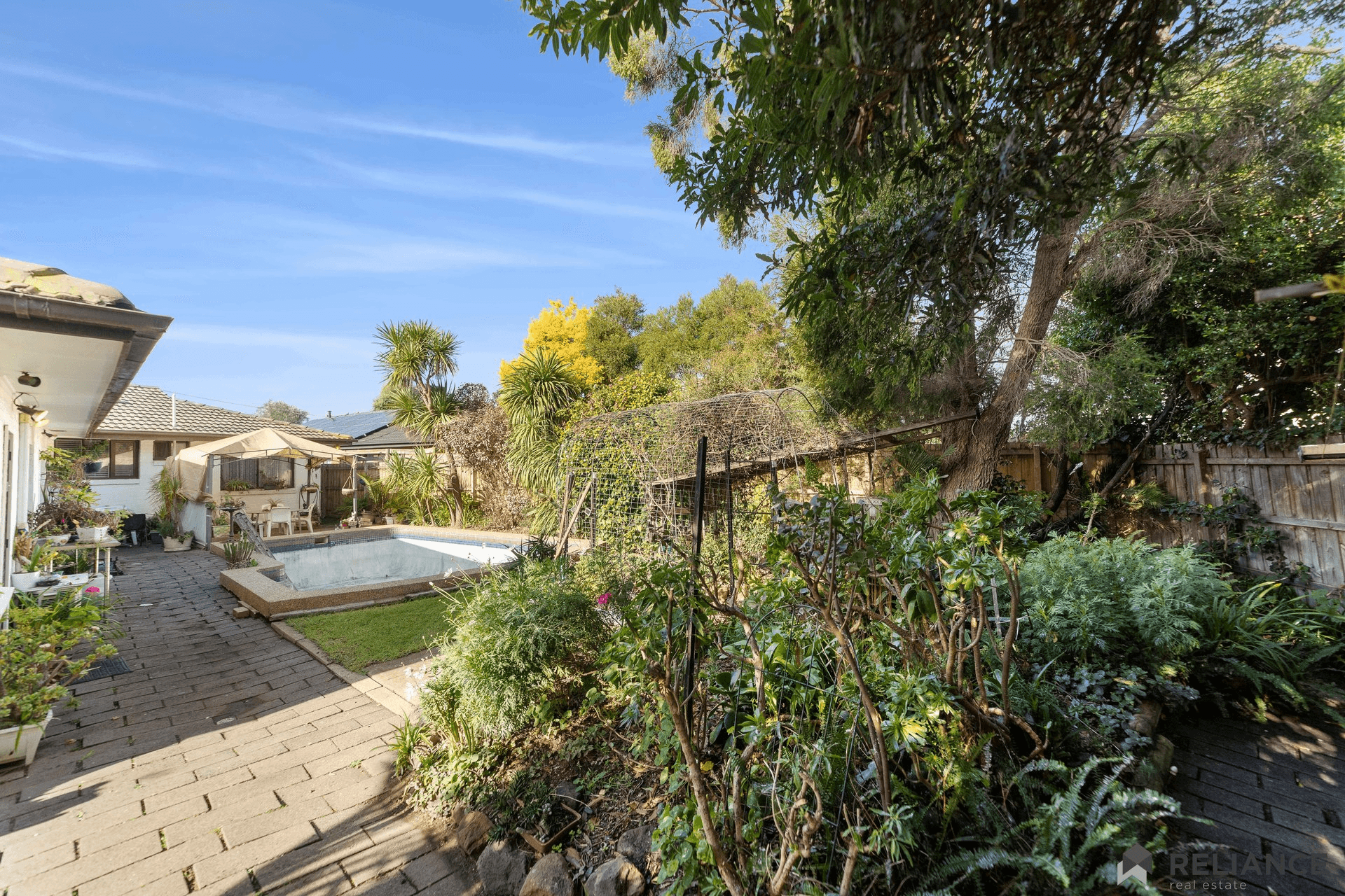 27 Chauvel Street, Melton South, VIC 3338