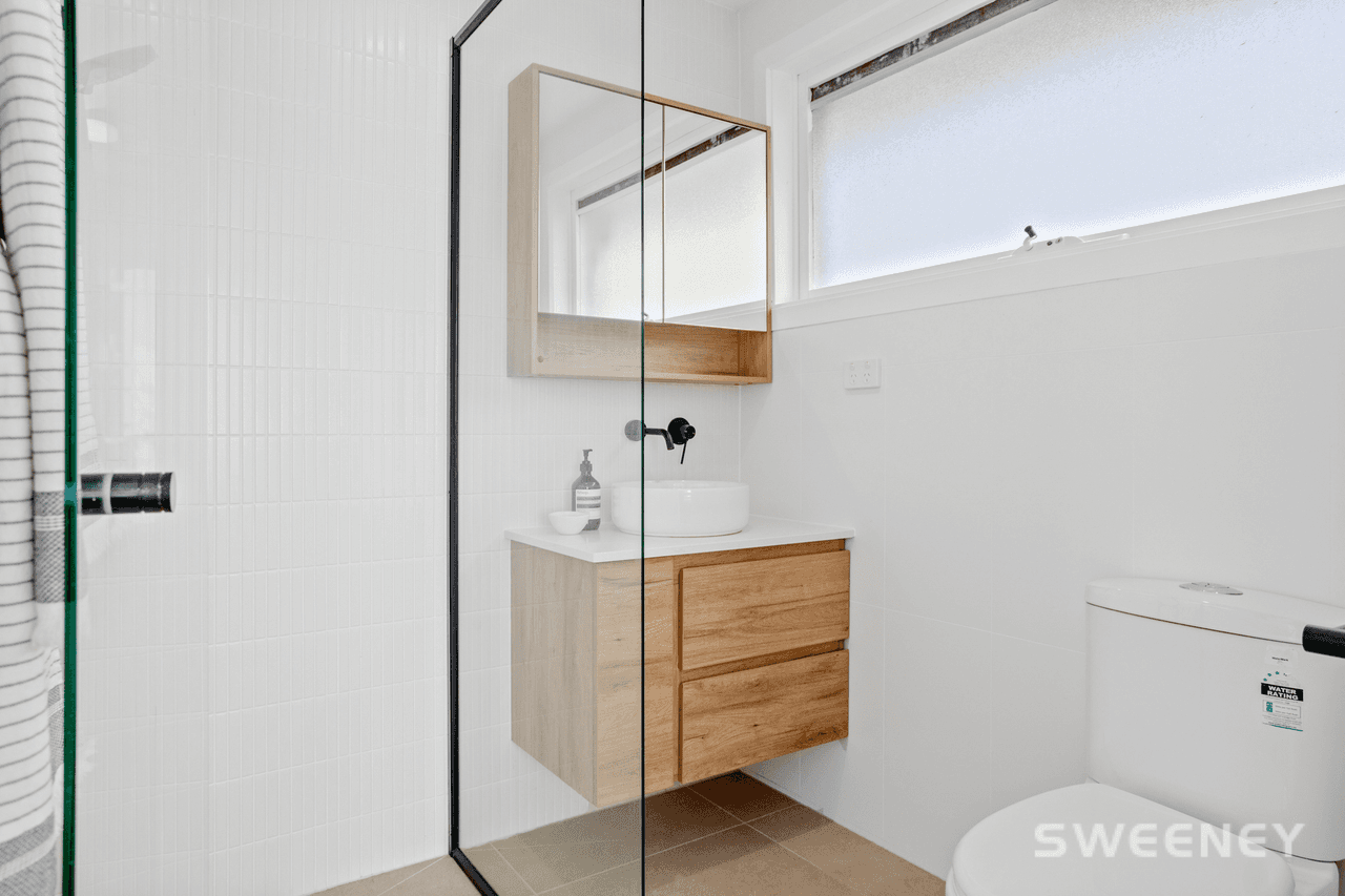 2 Fiddian Court, ALTONA MEADOWS, VIC 3028