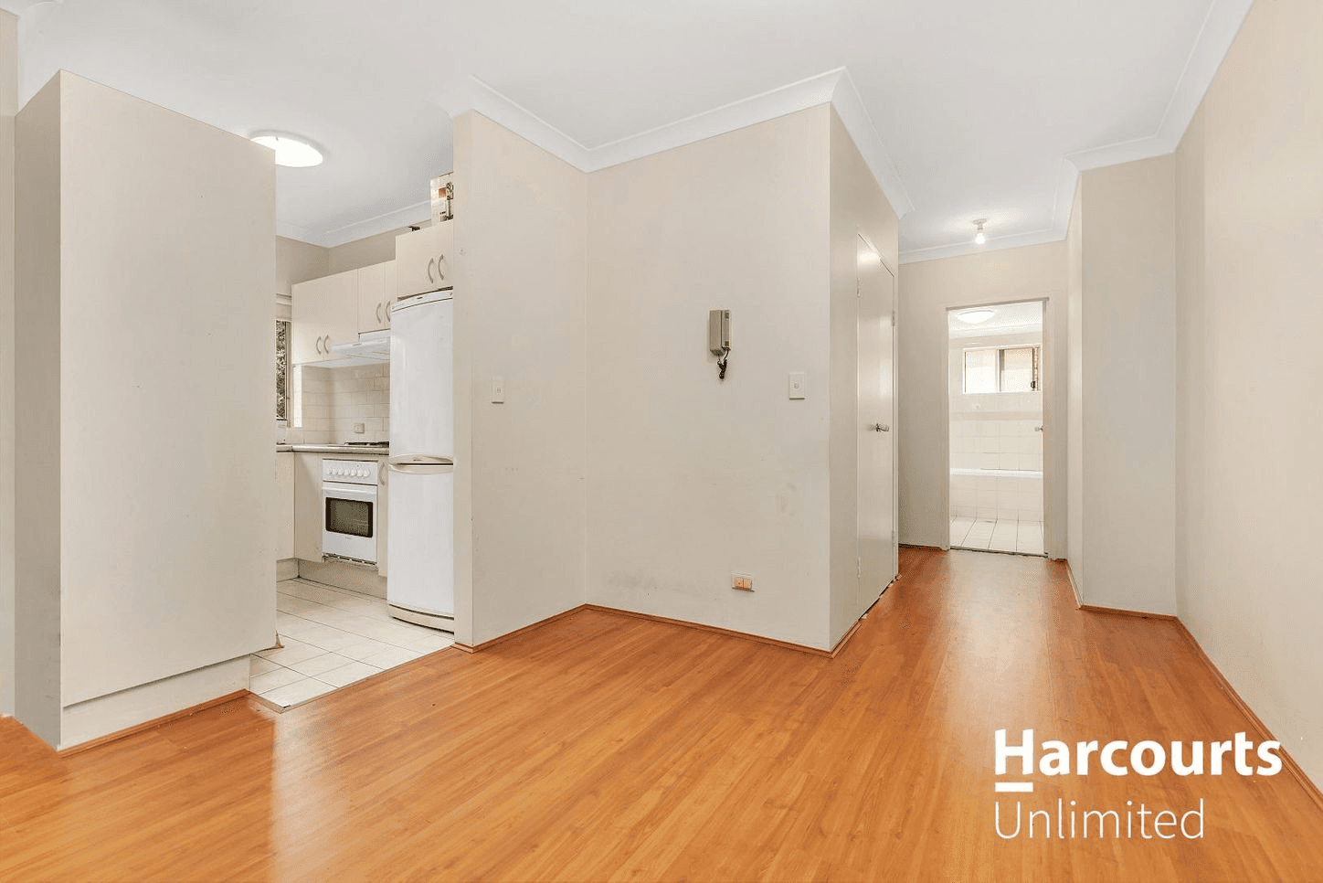 2/11 Oxford Street, BLACKTOWN, NSW 2148