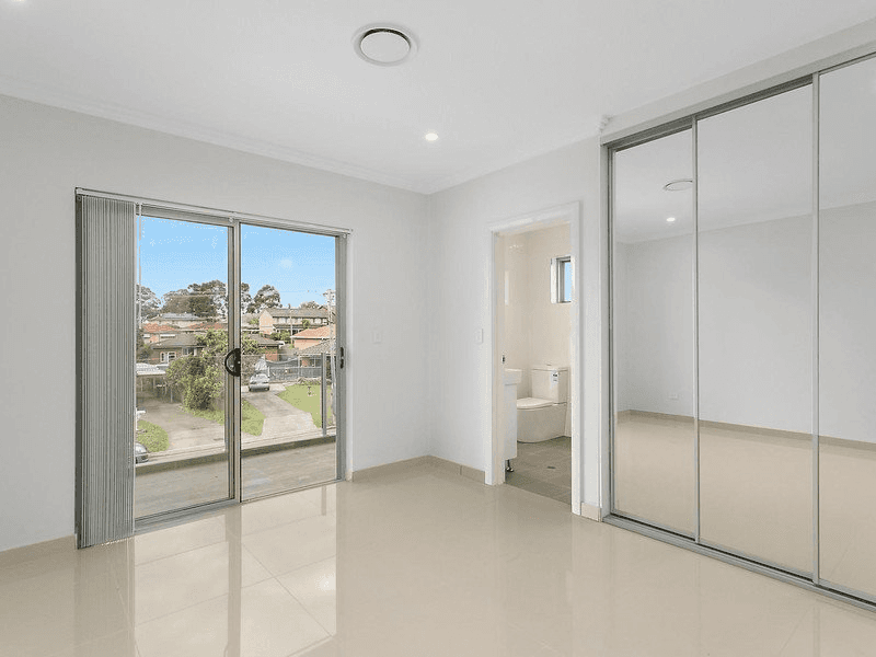 5A Adrian Place, Greystanes, NSW 2145