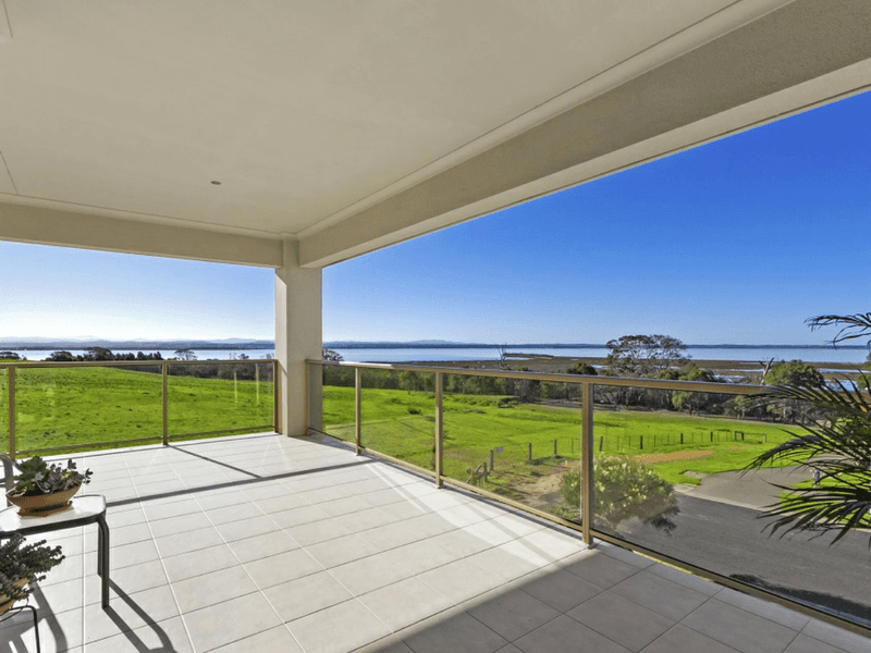 65 Fullarton Drive, PAYNESVILLE, VIC 3880