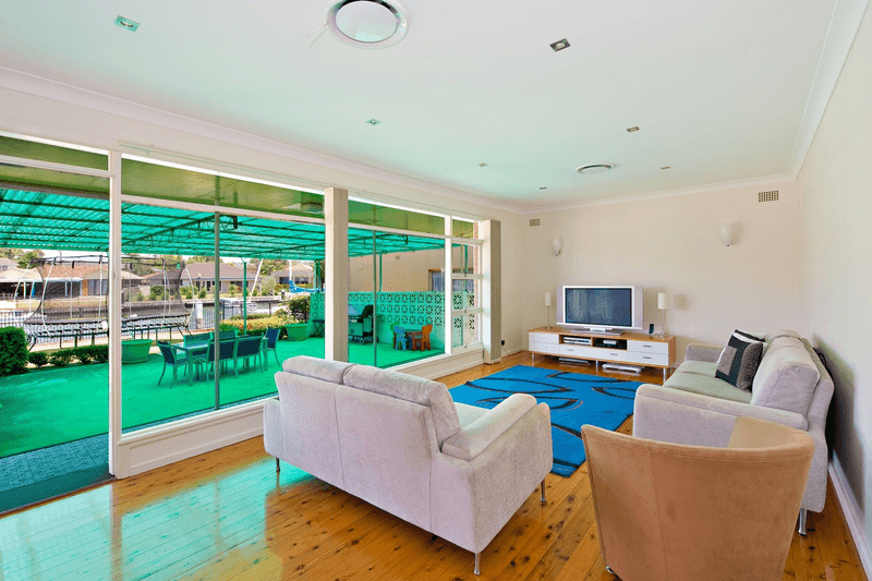 126 Belgrave Esplanade, Sylvania Waters, NSW 2224