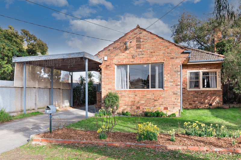 1 Salisbury Avenue, NEWINGTON, VIC 3350