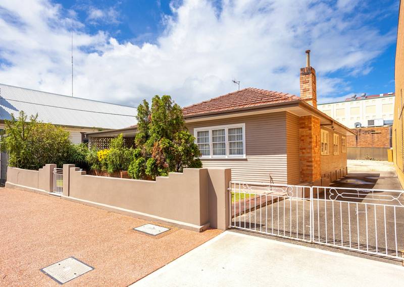 59 Pulteney Street, TAREE, NSW 2430