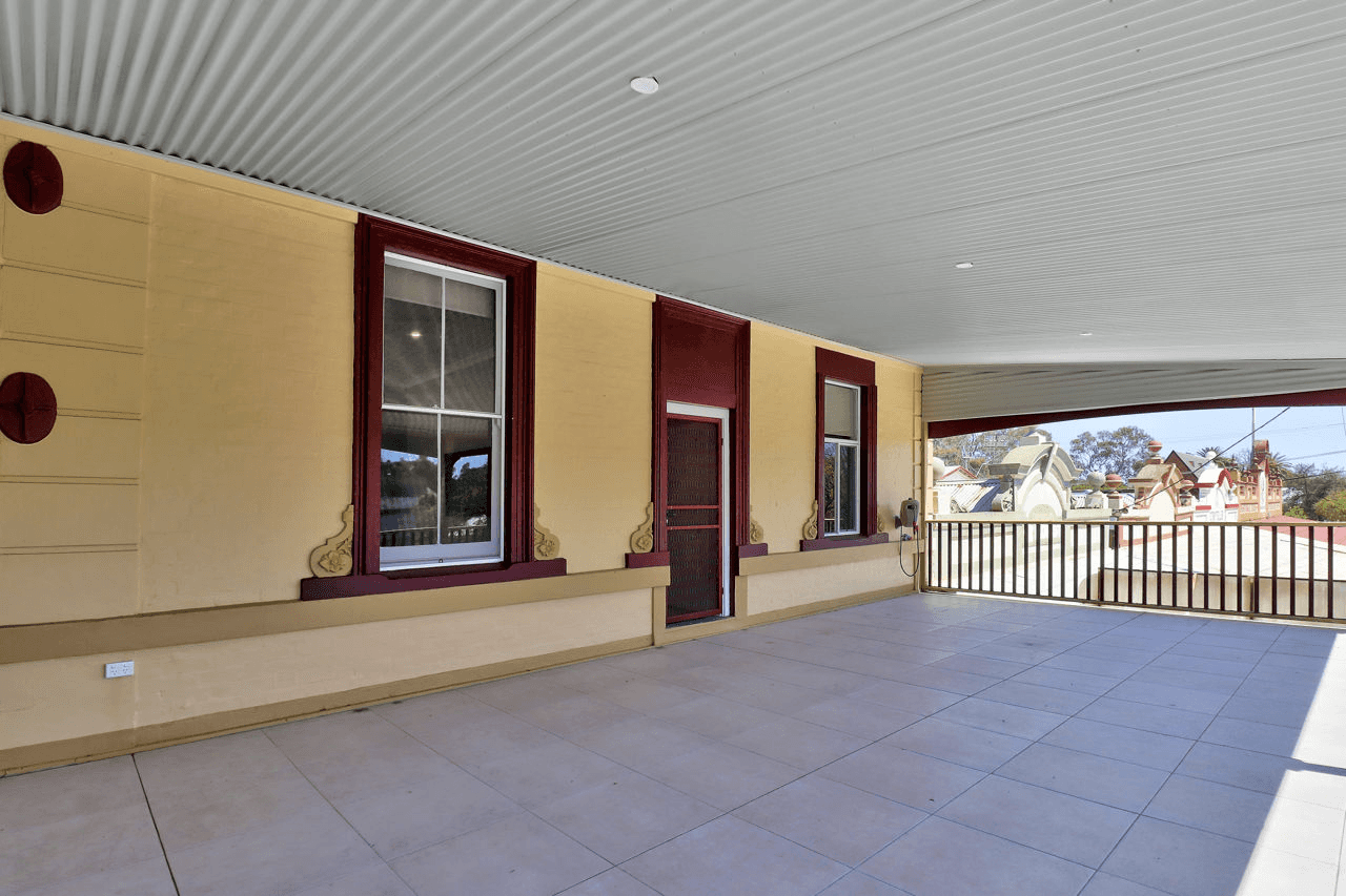 210 Cressy Street, DENILIQUIN, NSW 2710