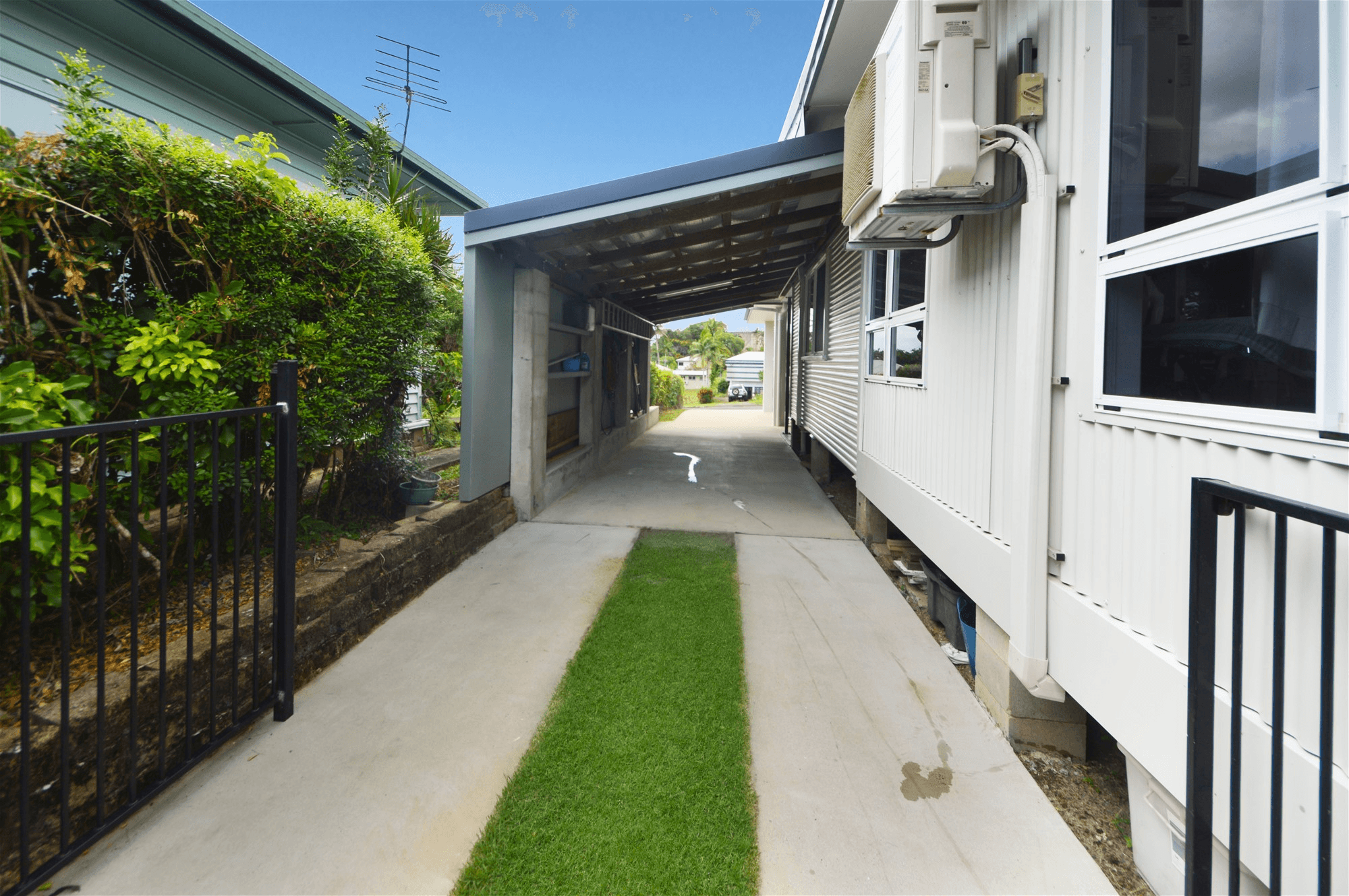 21 Hickey Street, EAST INNISFAIL, QLD 4860