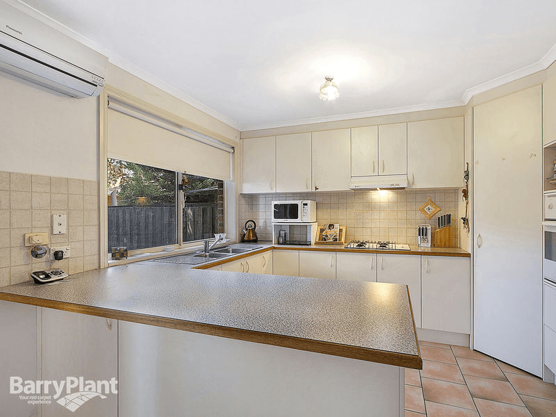 5/3 Shannon Avenue, FERNTREE GULLY, VIC 3156