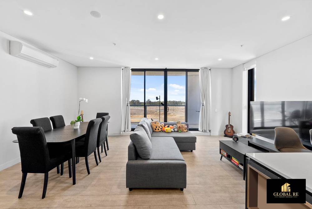 401/54 Soldiers Parade, Edmondson Park, NSW 2174