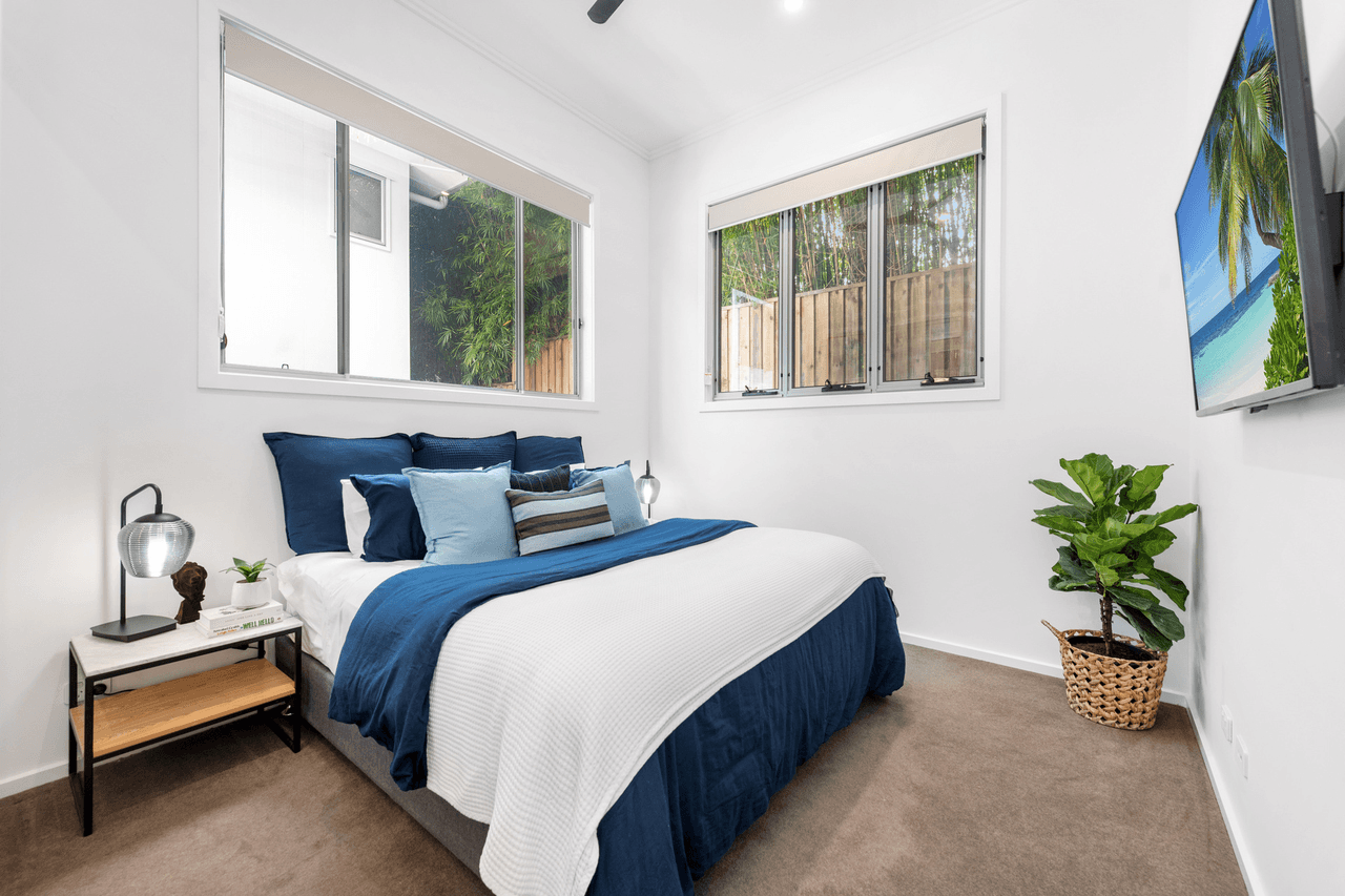 1/6  Stirrat Street, Coorparoo, QLD 4151