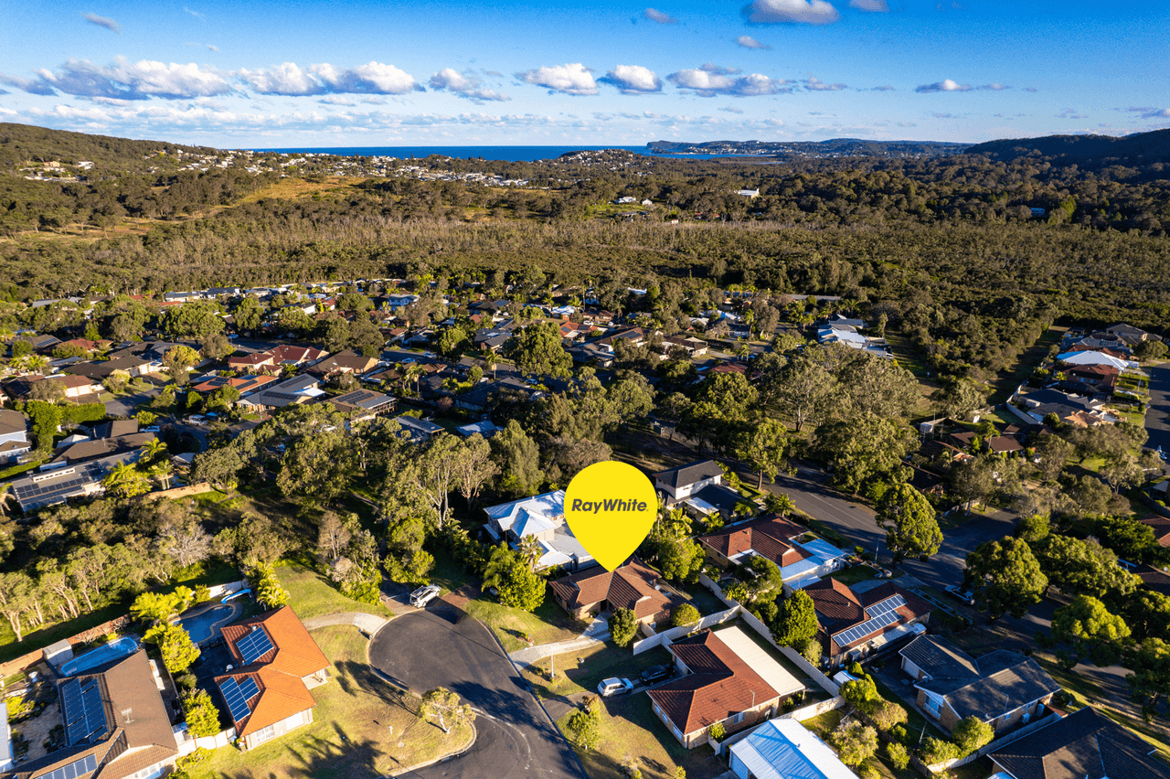 6 Lamb Close, BATEAU BAY, NSW 2261