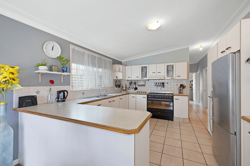 30 Dillon Road, WAMBERAL, NSW 2260