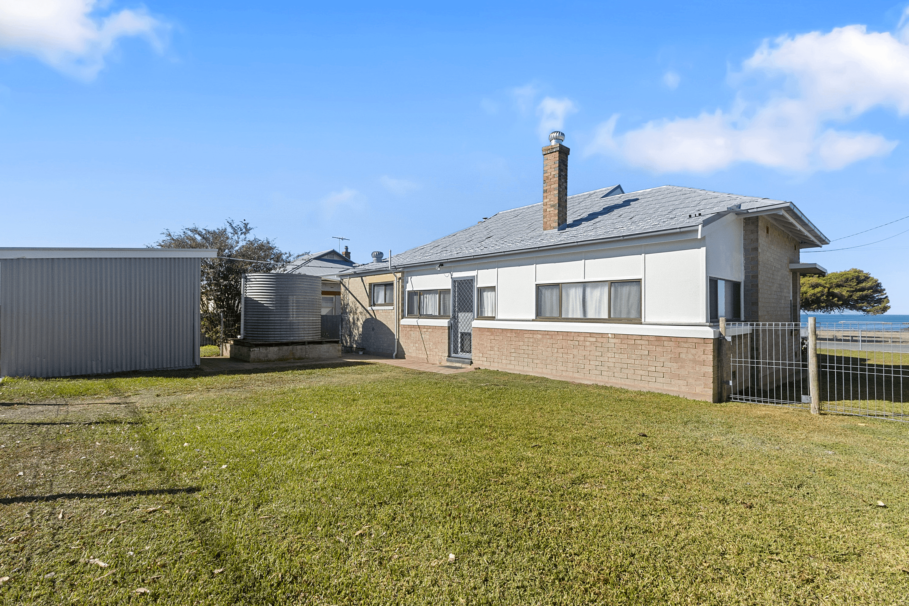 50 East Terrace, ARDROSSAN, SA 5571
