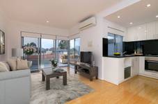 8/206 Kooyong Road, RIVERVALE, WA 6103