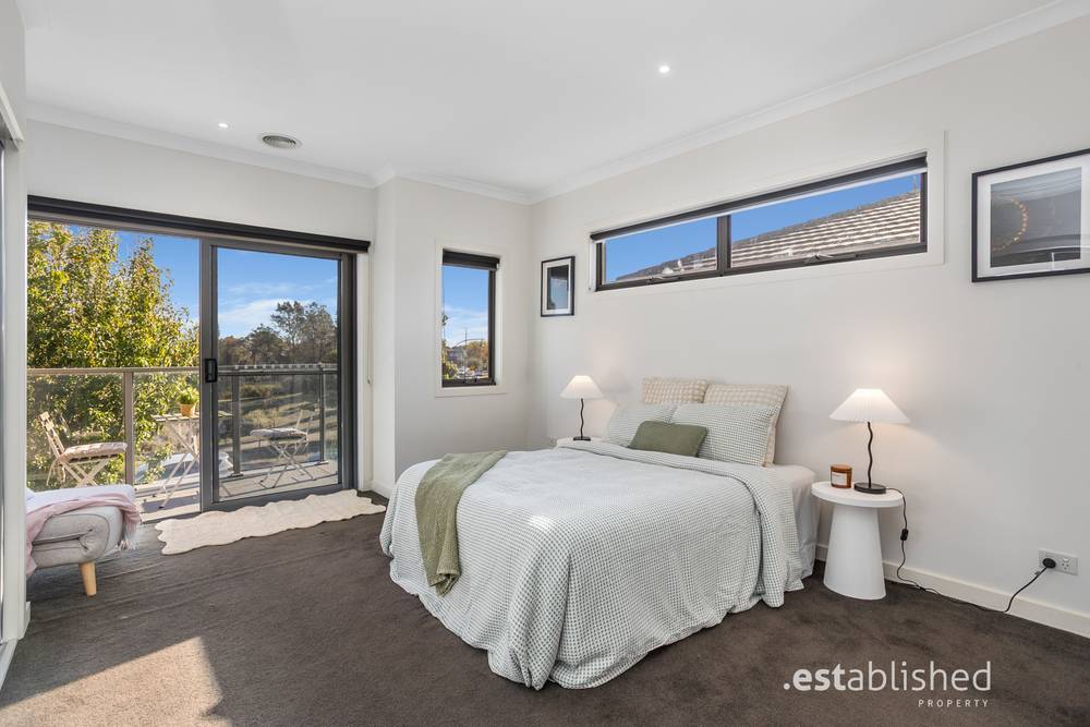 2A Bari Mews, POINT COOK, VIC 3030